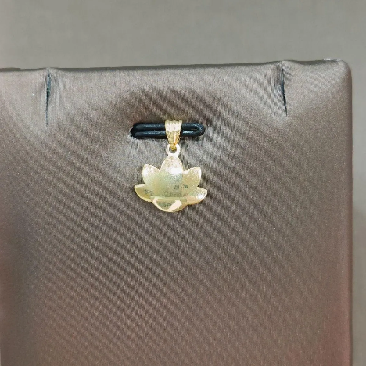 22k / 916 Gold Pendants New Stock Different Design by Best Gold Shop