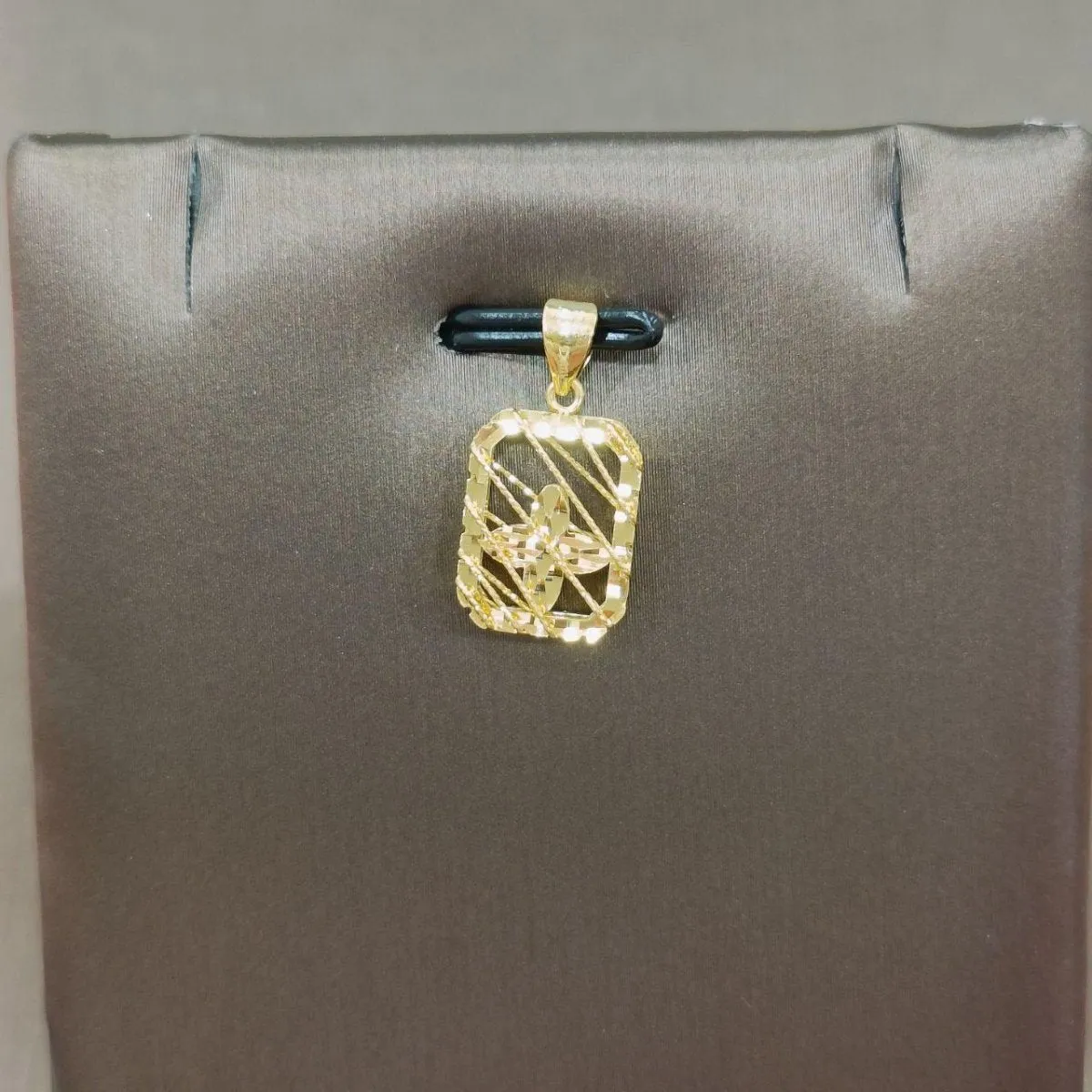 22k / 916 Gold Pendants New Stock Different Design by Best Gold Shop