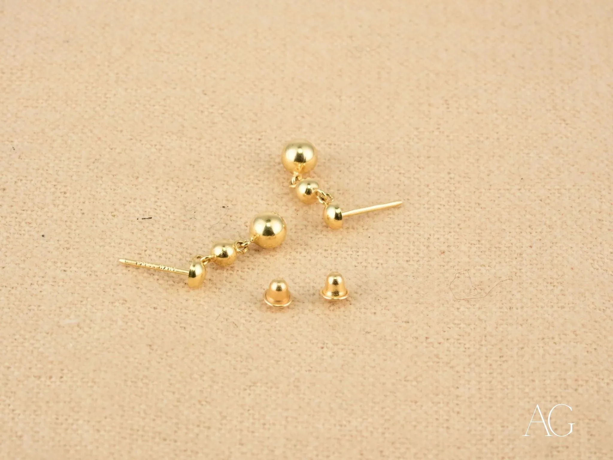 3 Beads Earrings – Elegant & Minimalist