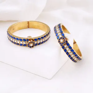 Aazia Kundan Pair Bangle