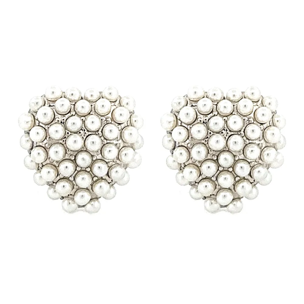 Classic Mini Faux Pearls Heart Shape Design Fashion Stud Earrings