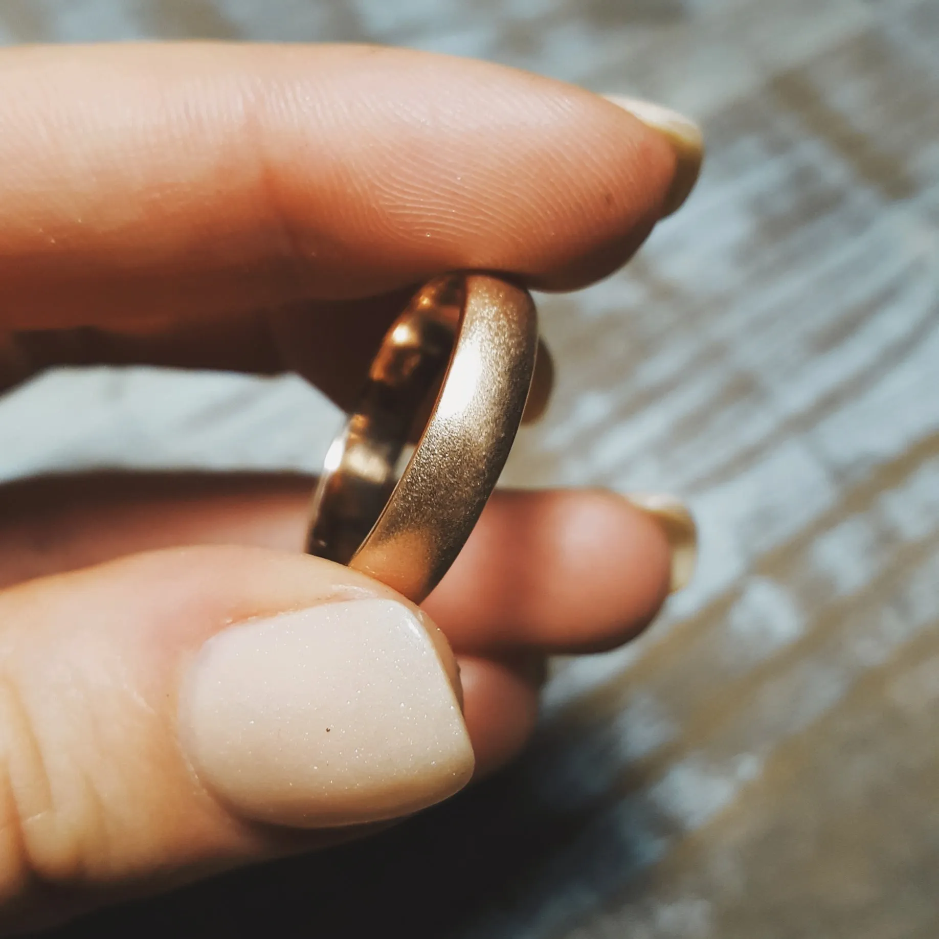 Classic Wedding Ring Rose