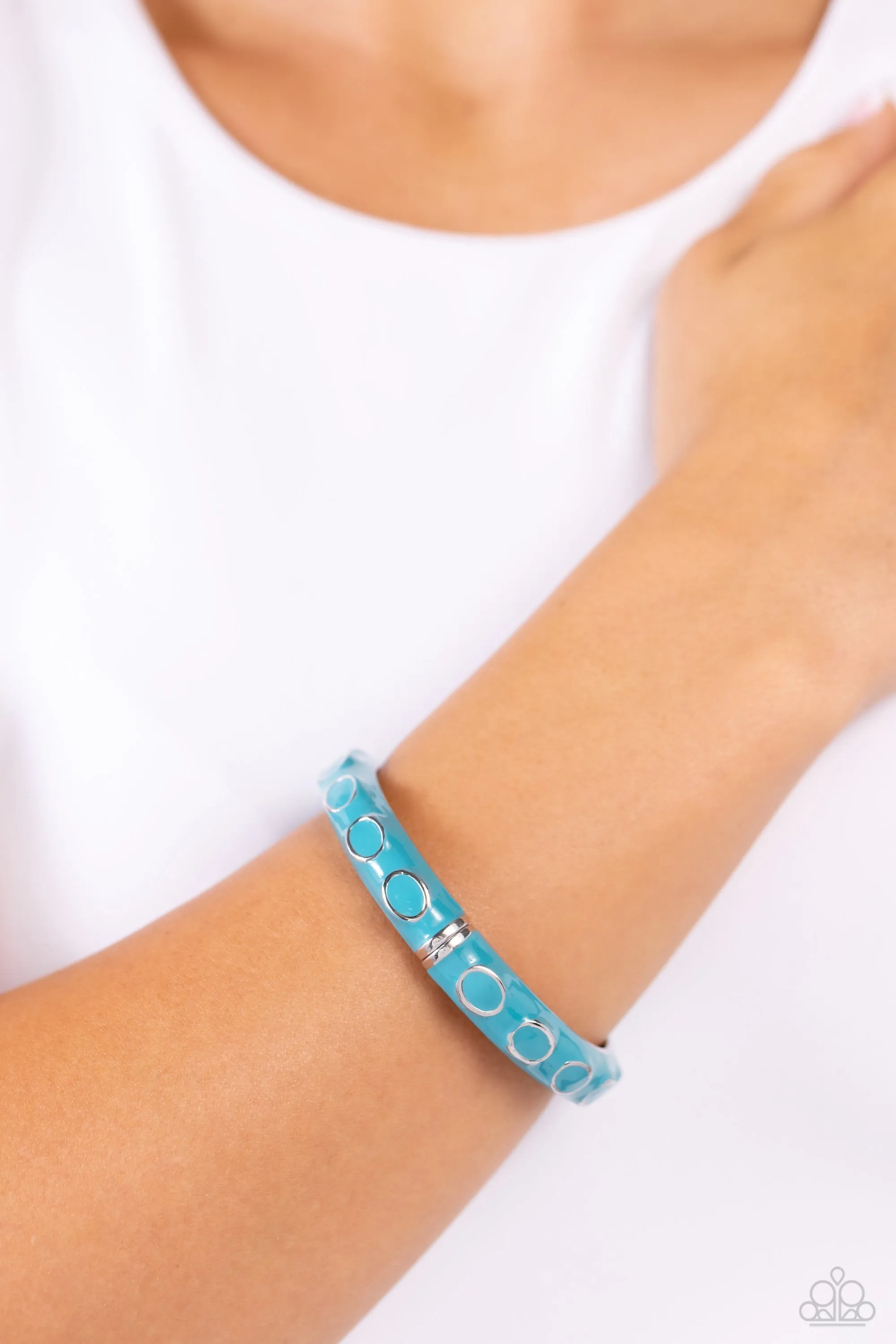 Delightful Diversion • Blue