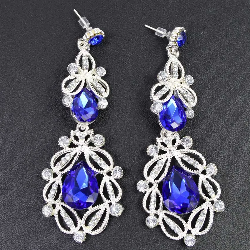 drop earrings