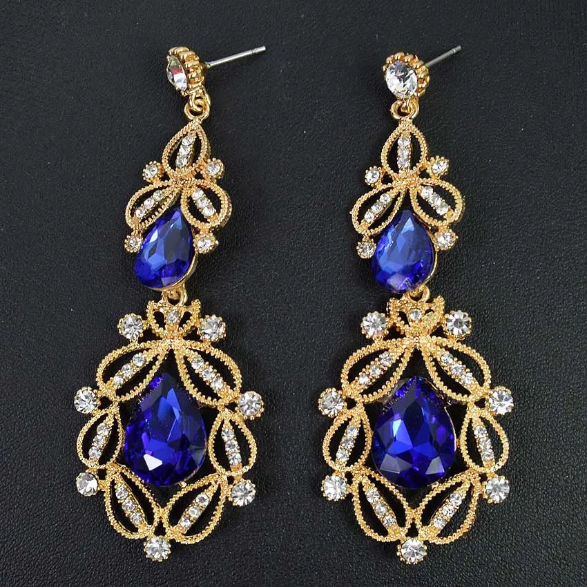drop earrings