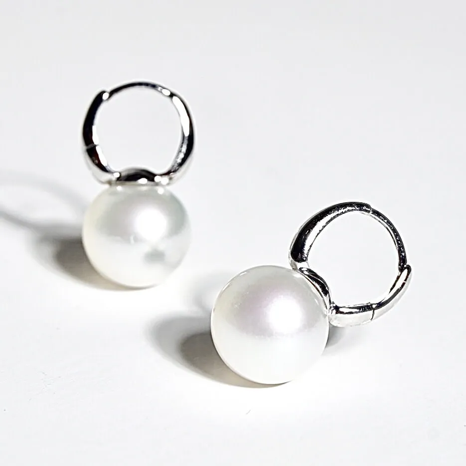 Elegance in Simplicity 11.4mm White South Sea PearlEarrings