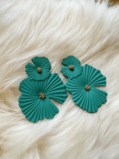 Flower petal leaf colouful statement earrings | dangly drop earrings | oversize floral earrings | lightweight party earrings