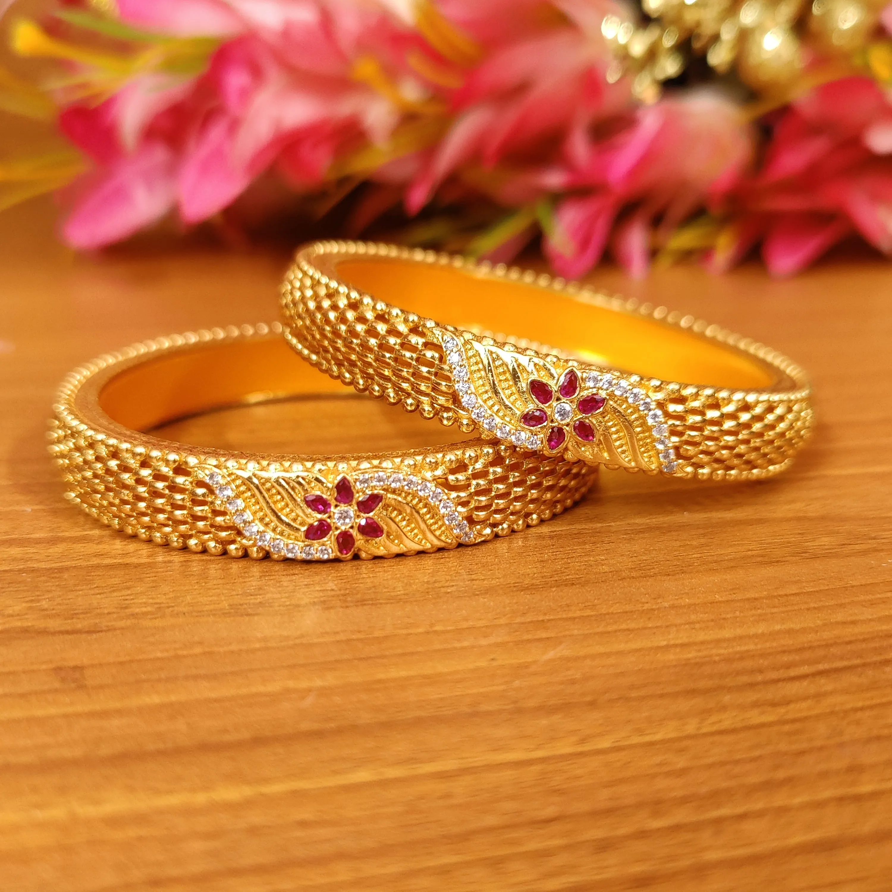 GOLD PLATED CZ STUDDED FINE CRAFTED BANGLES