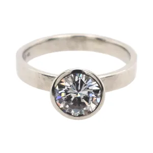 Hammered Bezel Moissanite