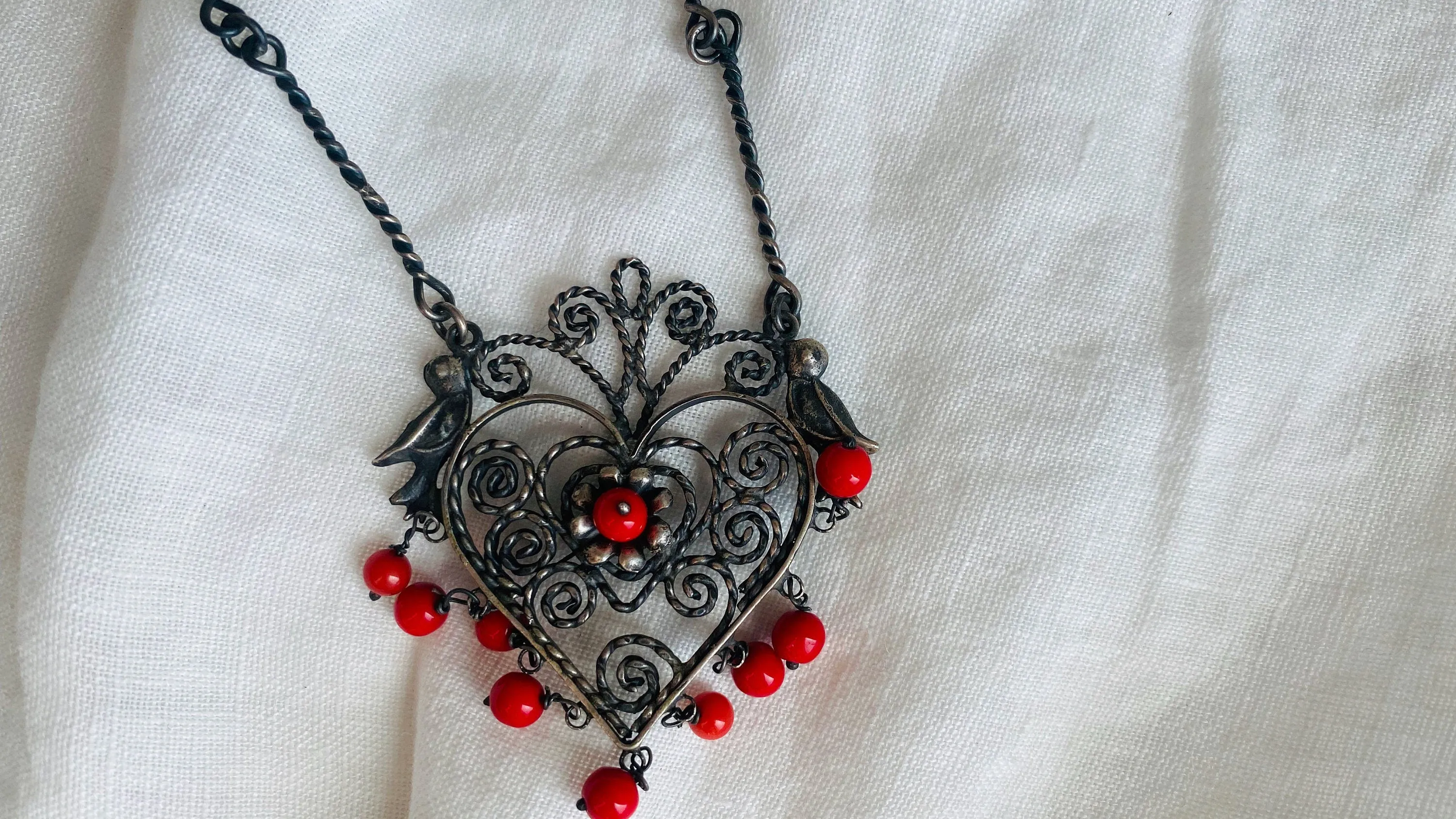 Heart Filigree Necklace. Mexico. Sterling Silver & Coral.