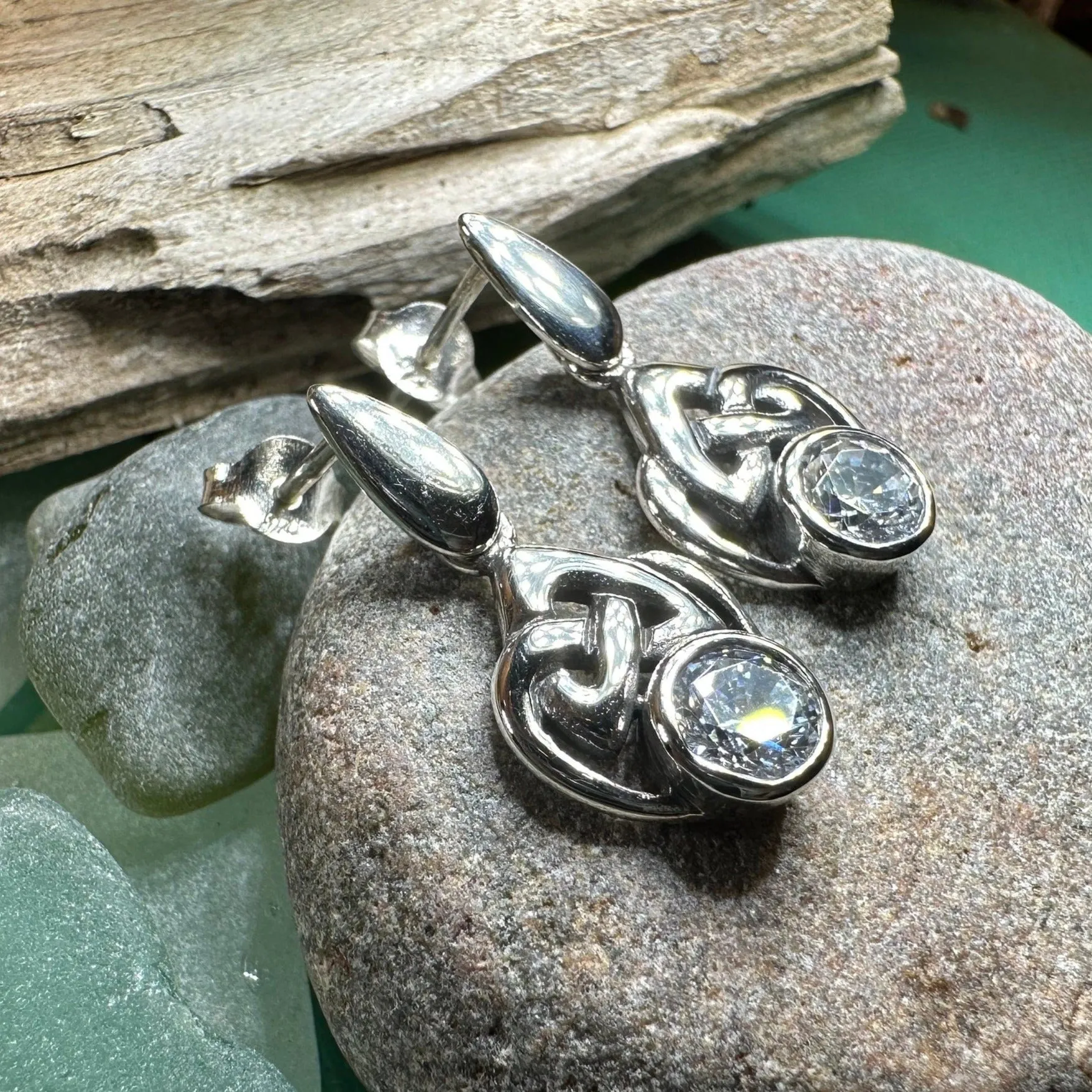 Kellei Celtic Knot Post Earrings