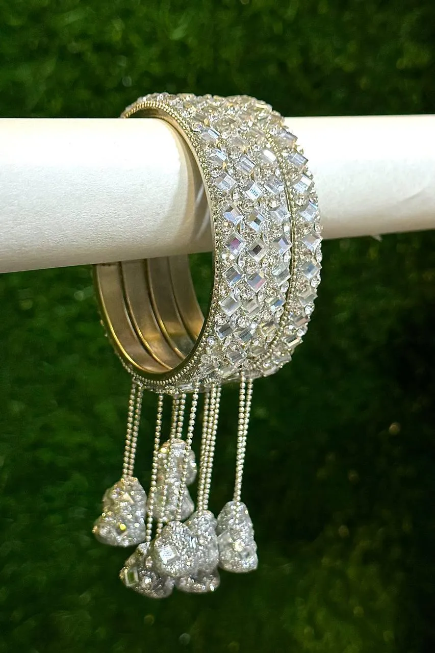 Latkan Golden Silver Kundan work 4 Psc hanging Kada ethnic party wear bangles, Latkan bangles, Tassel Bangle, Indian bangles