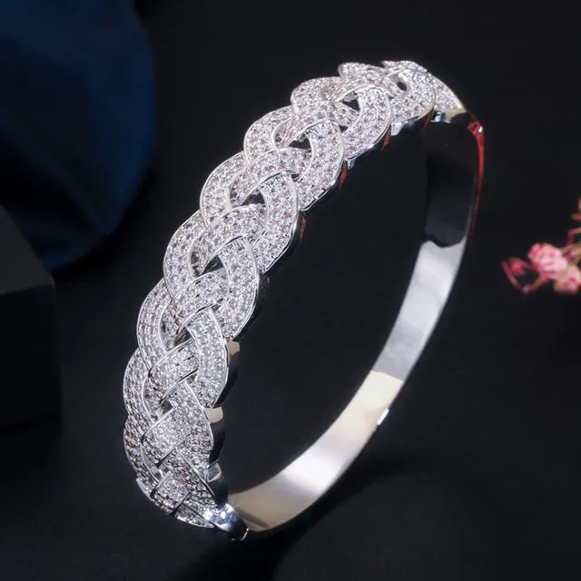 Luxurious Golden Cubic Zircon Paved Round Big Wide Twisted Weaving Bridal Bracelets Bangles