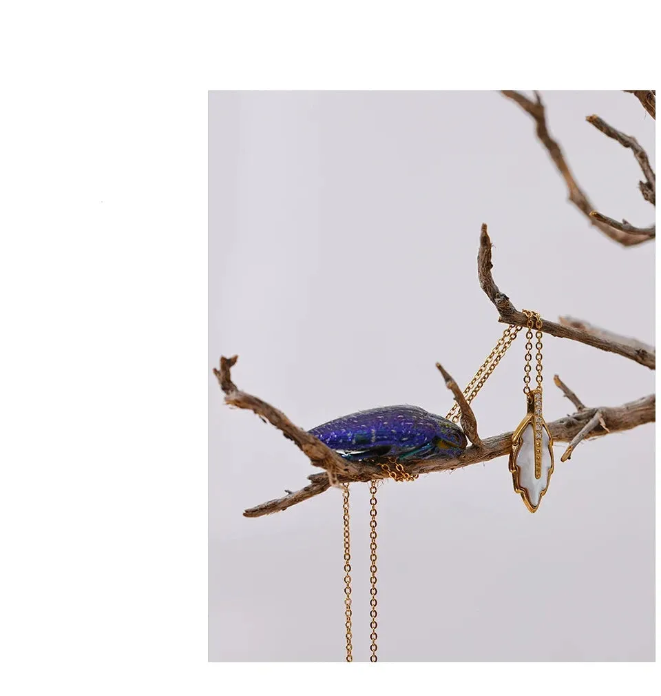 Natural Shell Leaf Pendant Necklace