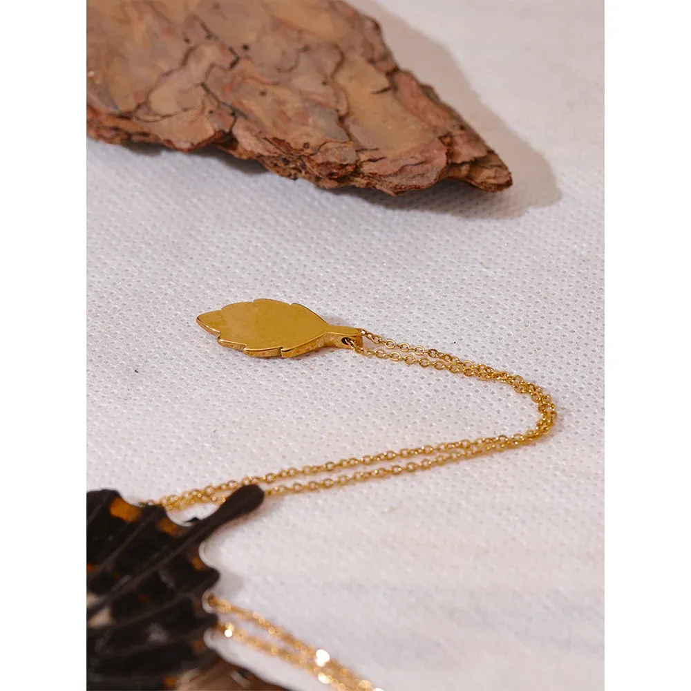 Natural Shell Leaf Pendant Necklace