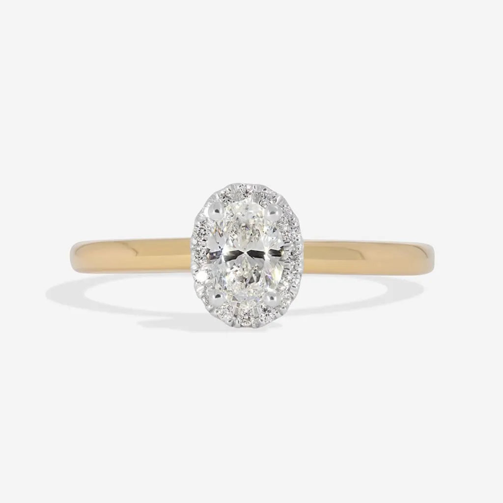 RIVA 0.45ct | Oval Halo Diamond Set in 18ct Gold
