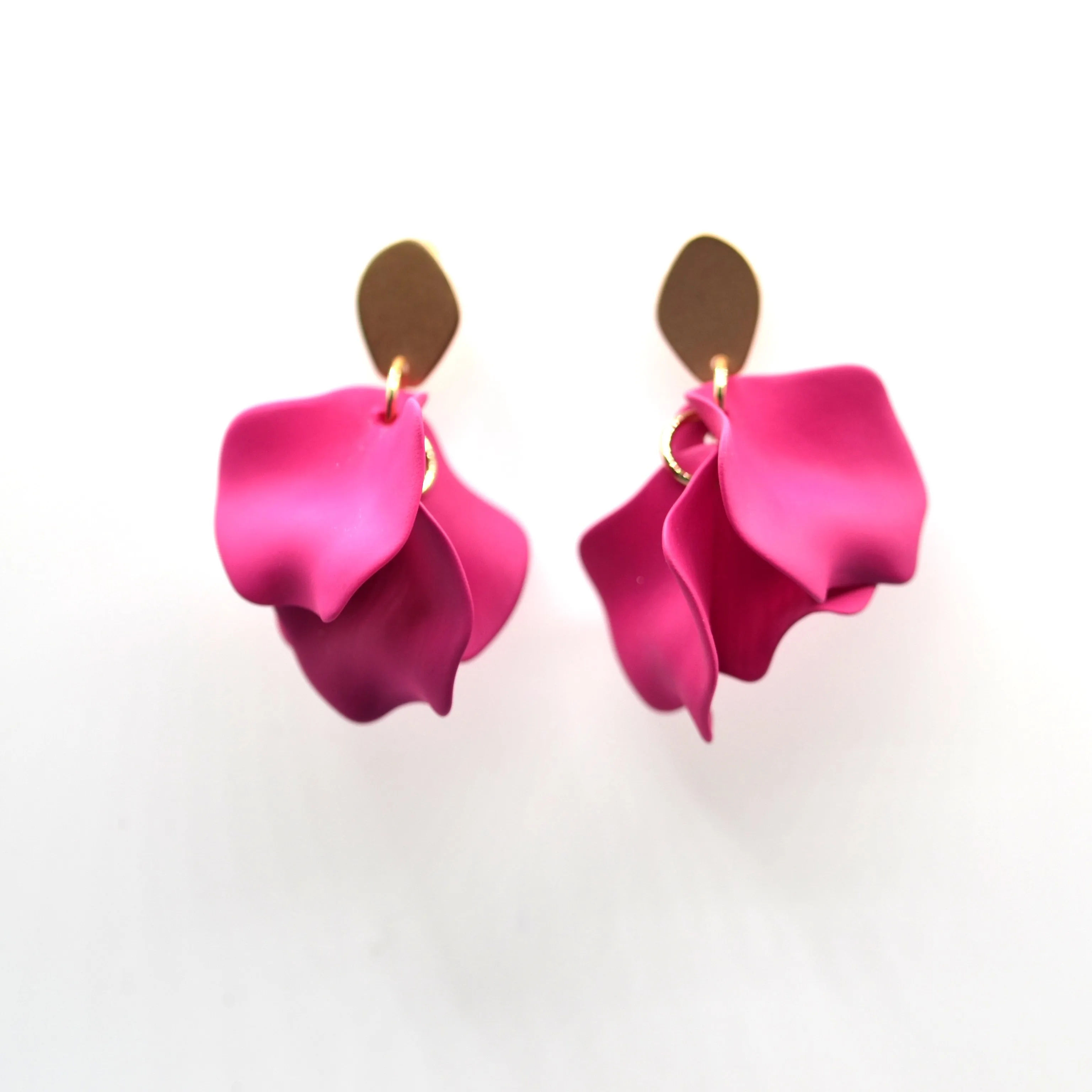 Roaring Earring
