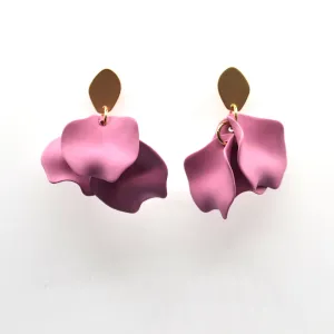 Roaring Earring