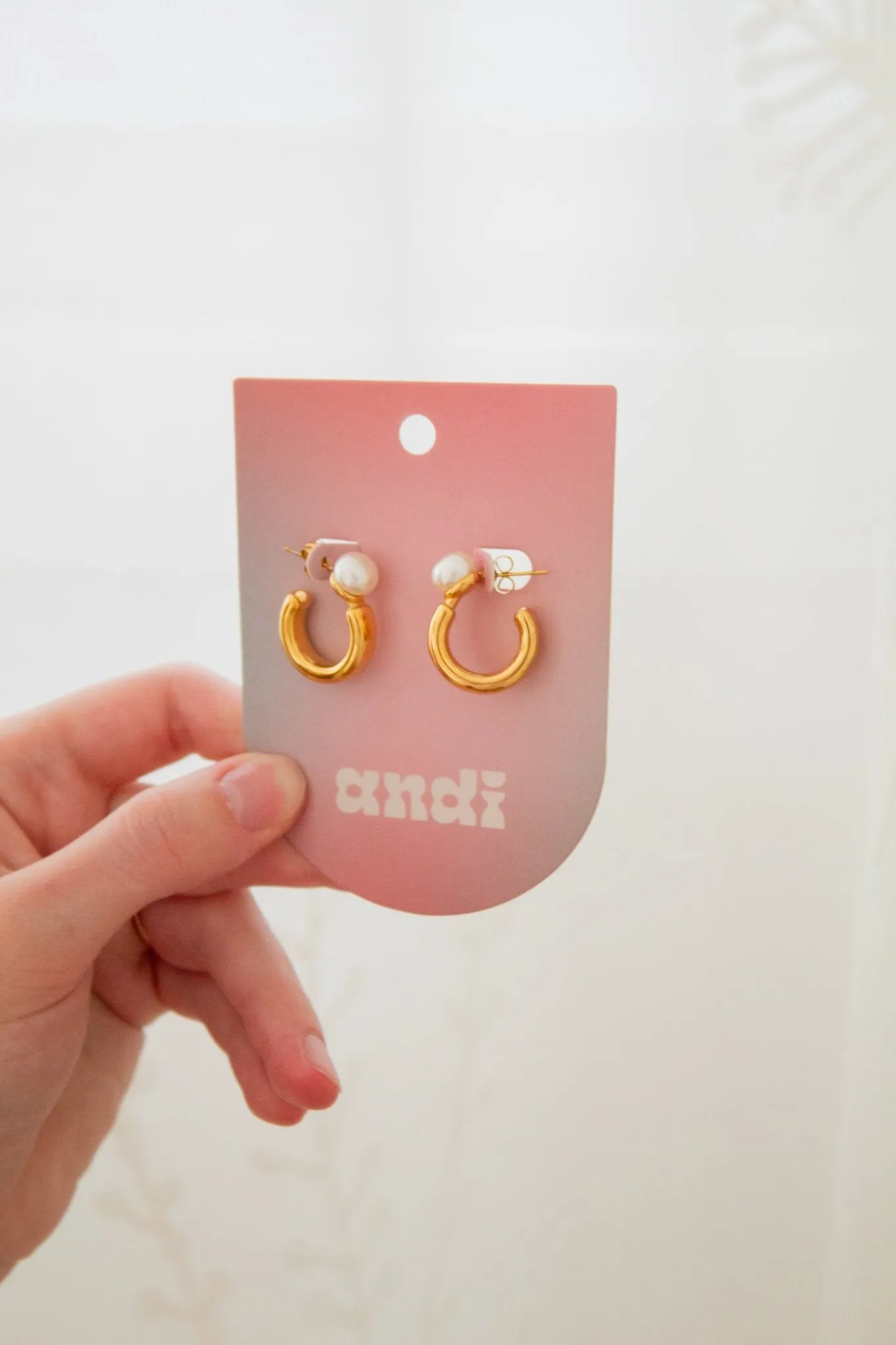 Shiny Pearl Hoops
