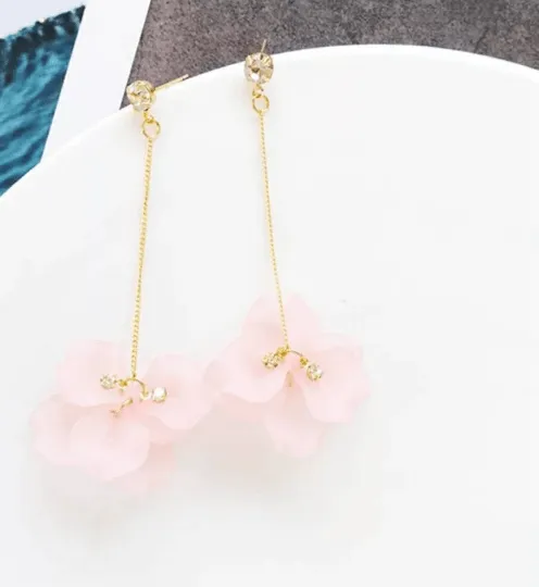 Whimsical - Pearl floral shell petals |Kawaii cute fun chain earrings | korean art dangle earrings | frosted bar charm statement earrings